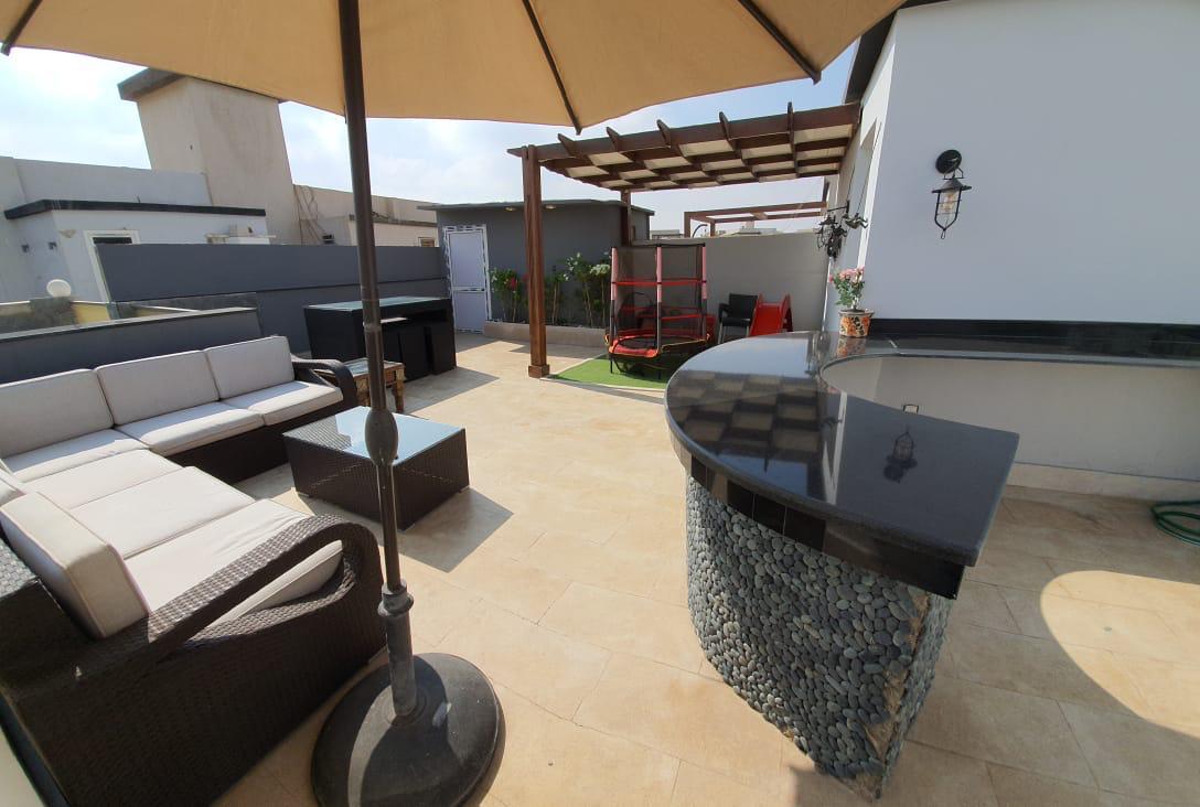 penthouse at Zayed Dunes