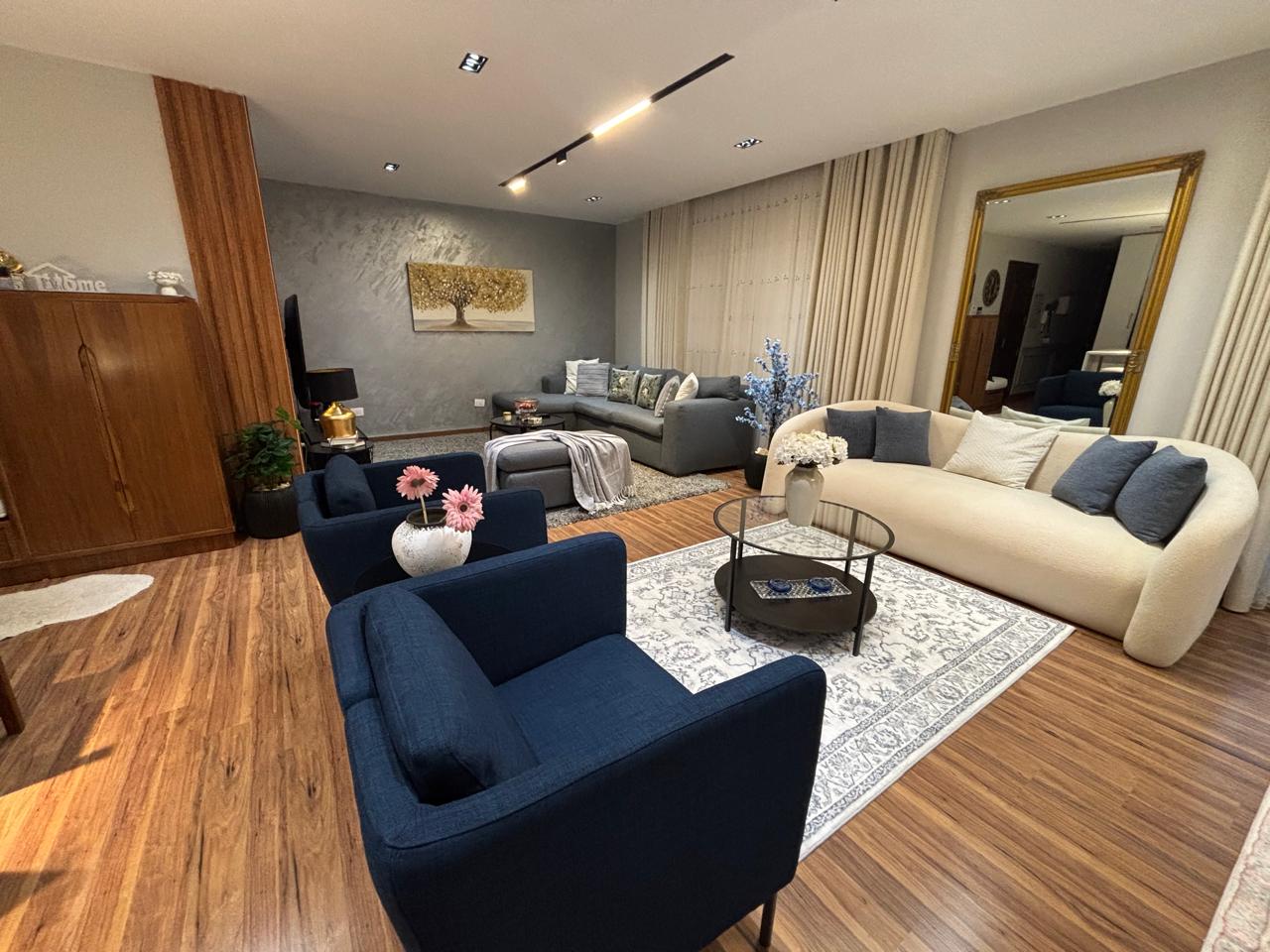 apartment at Sarai