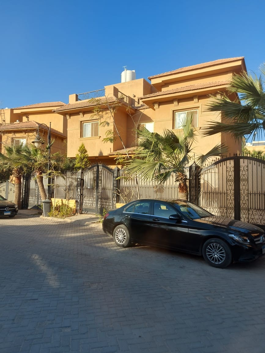 villa at Moon Valley I