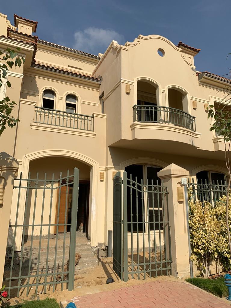 villa at El Patio 5 East