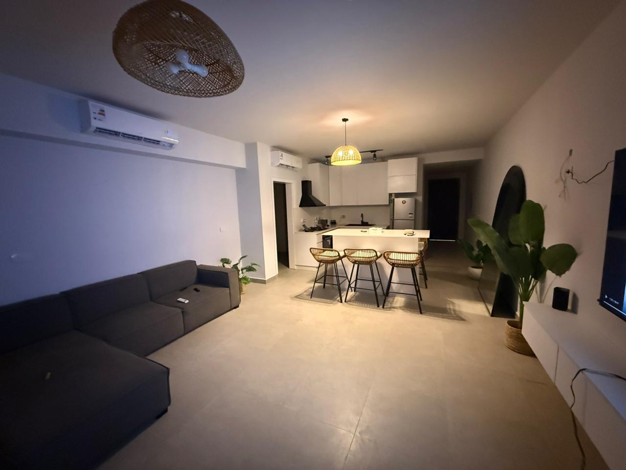 شاليه في هاسيندا ويست، صورة ٧ من ١٩
