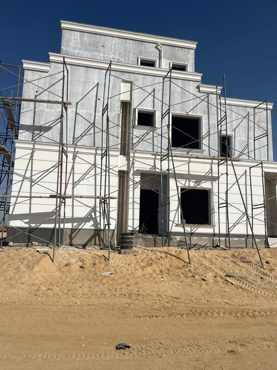 4-Bedroom Twinhouse 280 m² for sale in Naia West, New Zayed - Ref 276930
