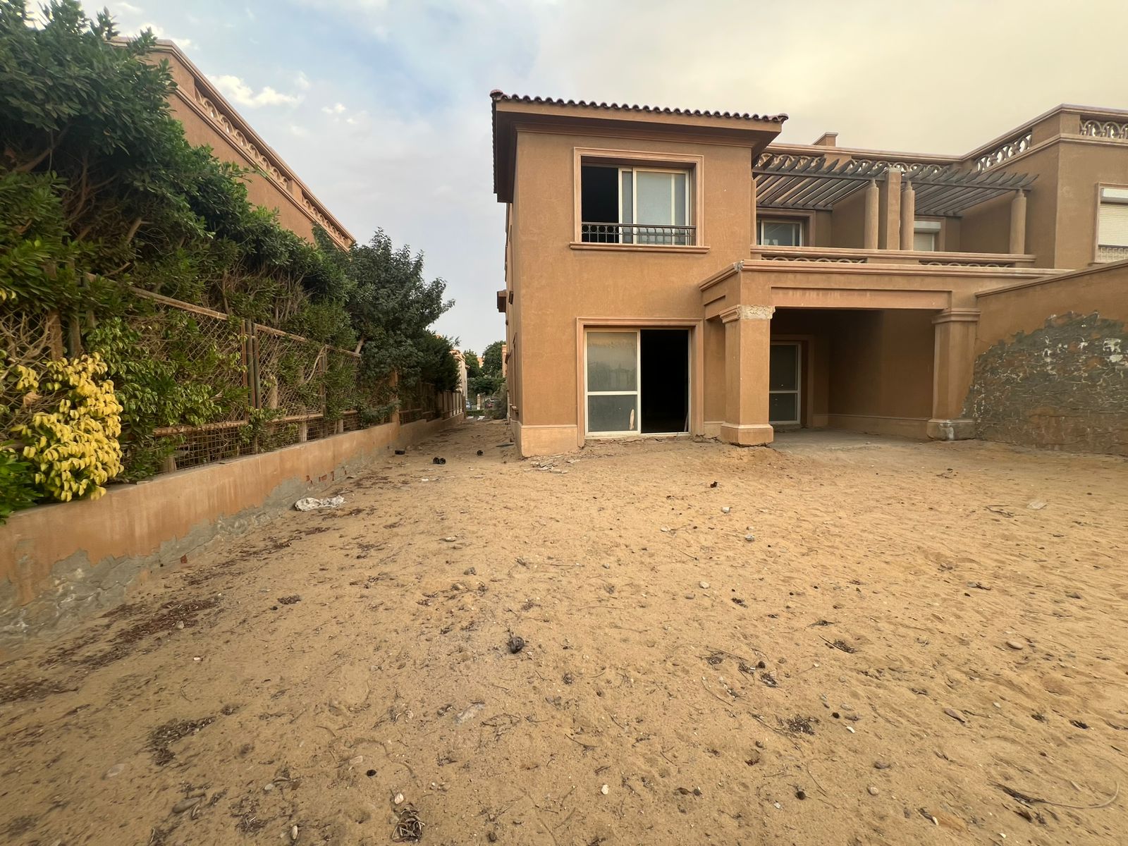 For sale: 5-bedroom Twinhouse 350 m² in Bellagio, New Cairo - Ref 278694