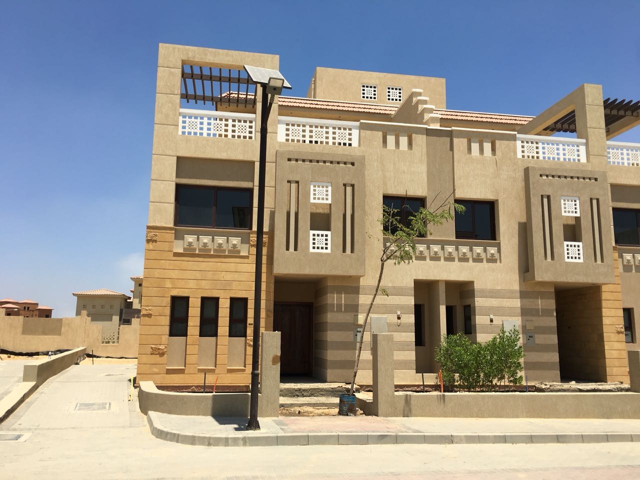 3-Bedroom Twinhouse 303 m² for sale in Greens, El Sheikh Zayed - Ref 279342