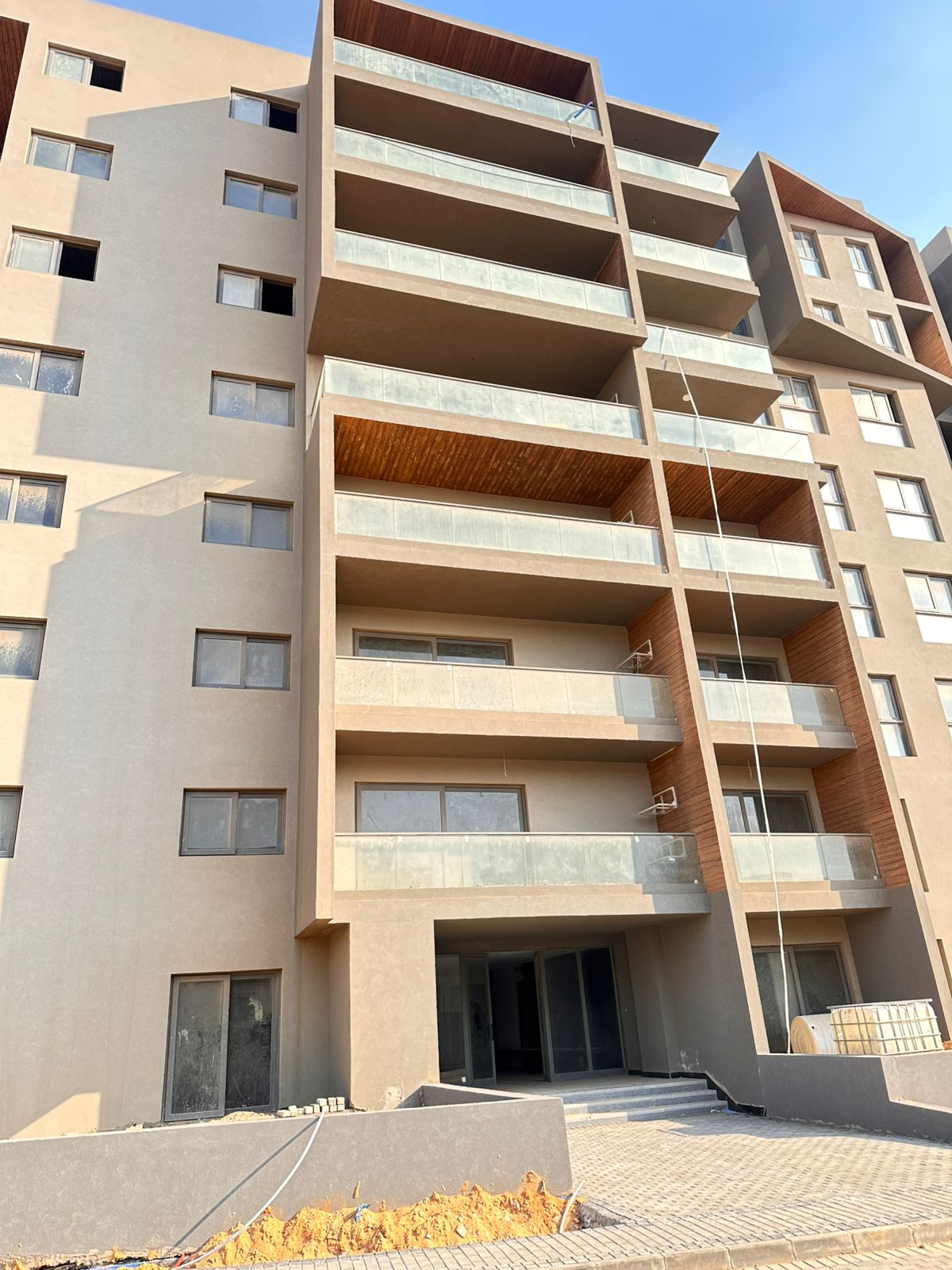 1-Bedroom Apartment 83 m² for sale in Yellow Residence, New Cairo - Dup 282883