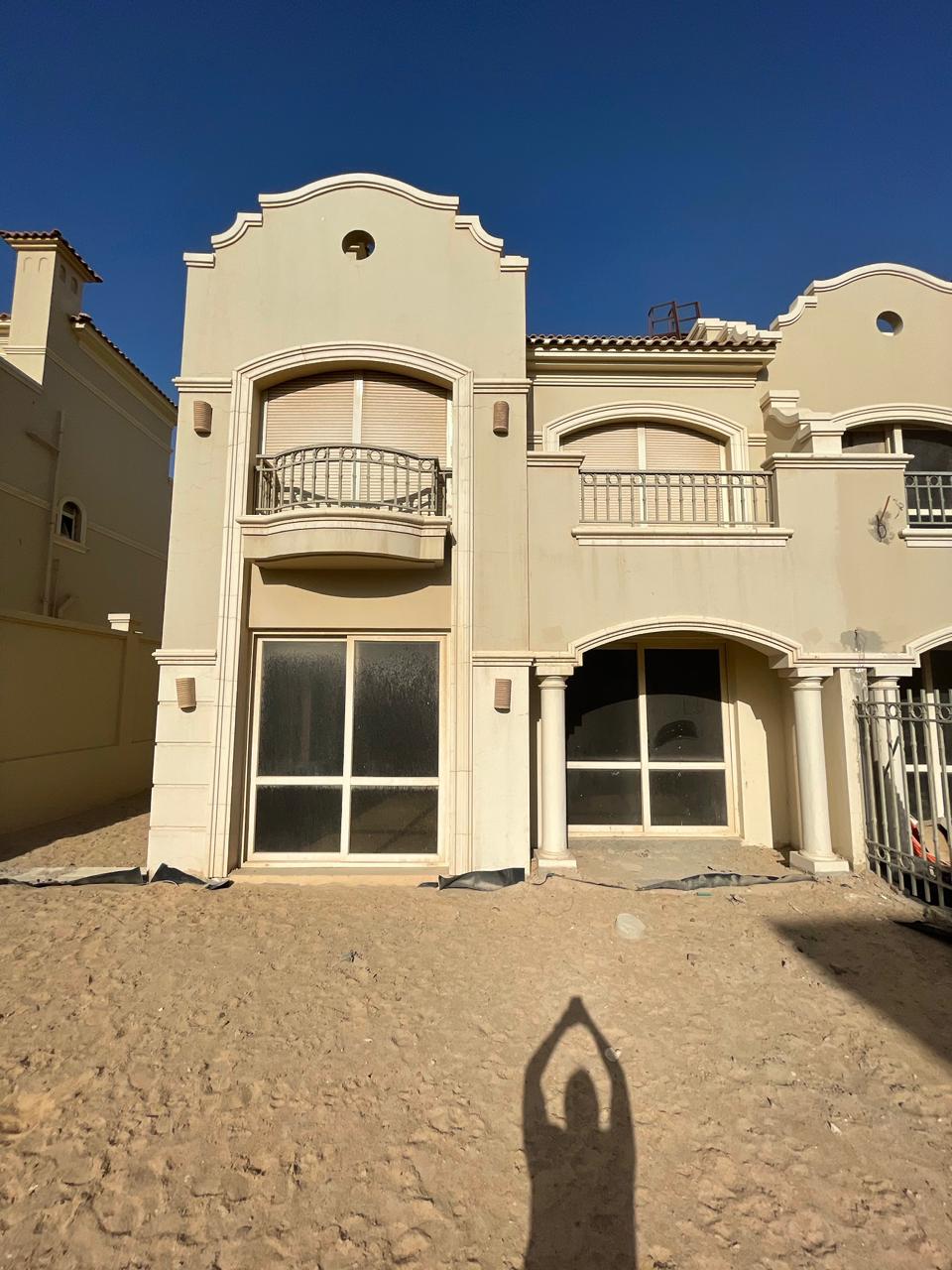 4-Bedroom Twinhouse 207 m² for sale in El Patio 6 October, 6th of October City