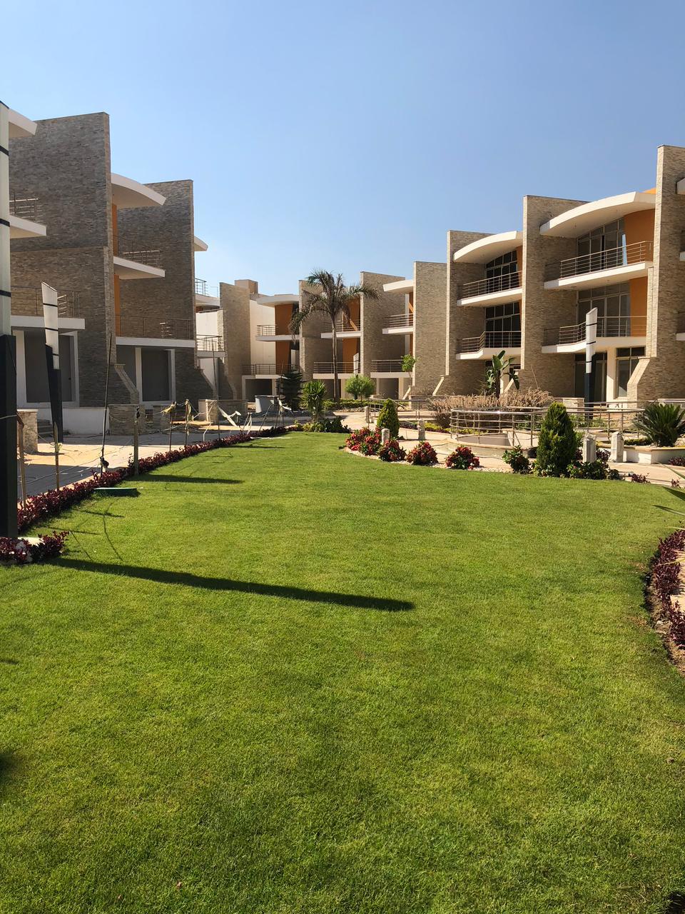 villa at Life View