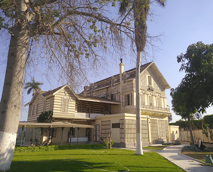 villa at Maxim Canal Residence