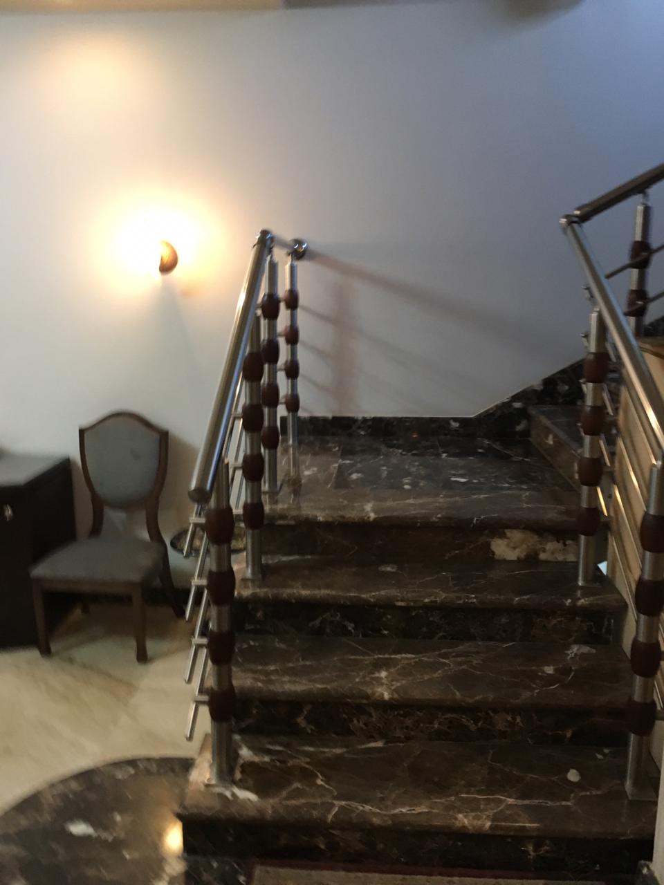 6-Bedroom Townhouse 450 m² for sale in Moon Valley I, South Investors