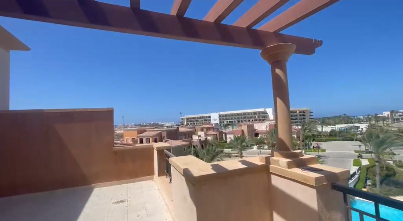 شاليه في مراسي، صورة ٢ من ٥