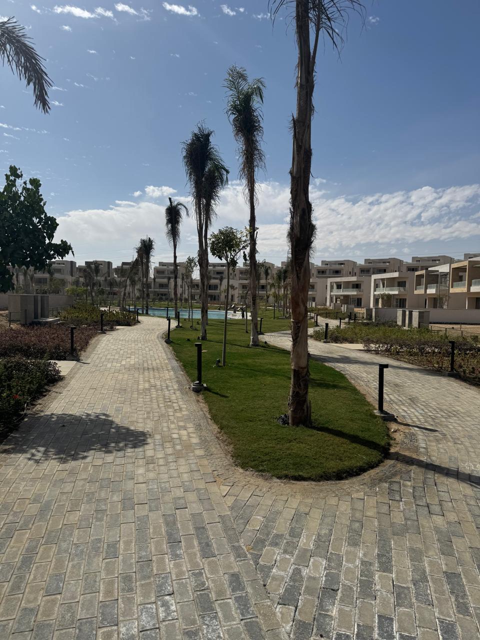 Townhouse 322 m² in Hadaba, 6th of October City — 3-bedroom for sale