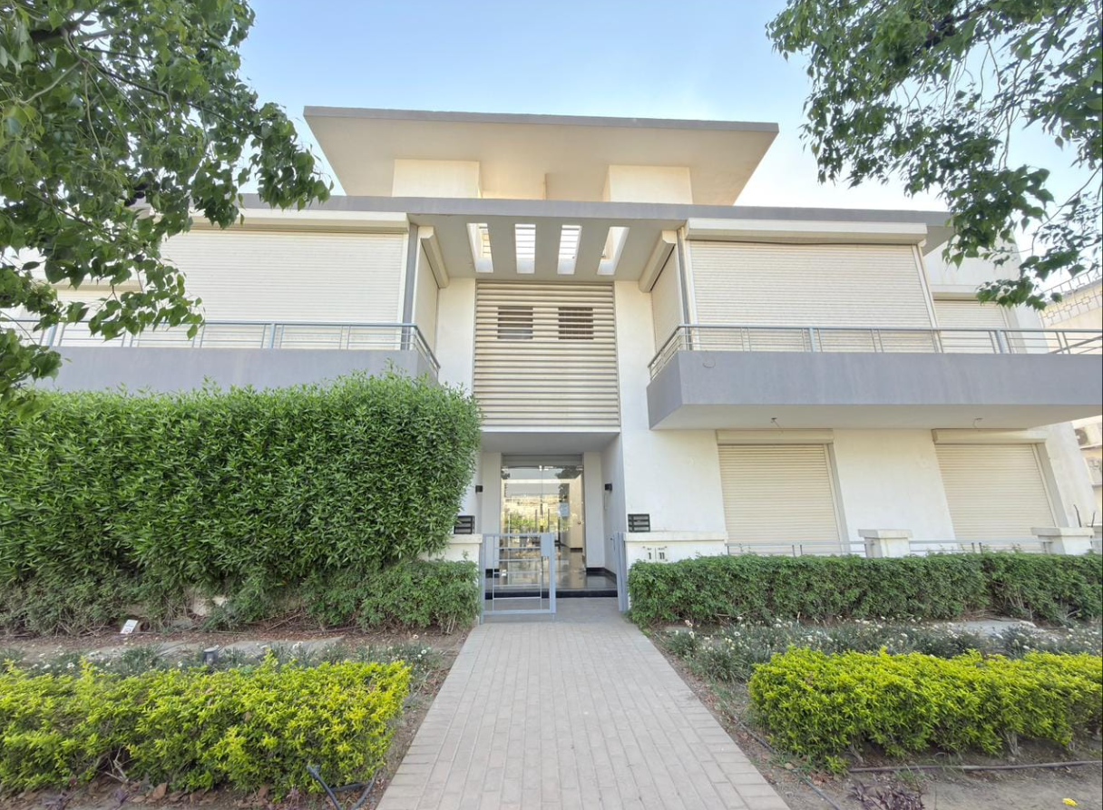 townhouse at Taj City