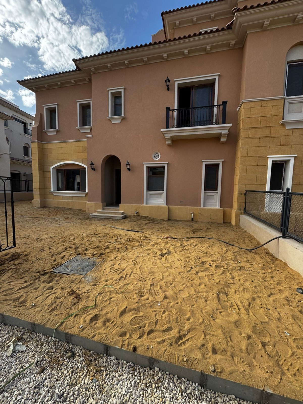 townhouse at City Gate