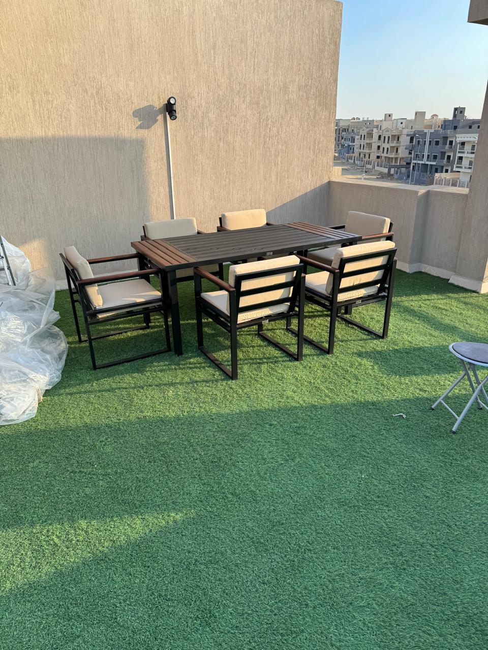بنتهاوس في فيفث سكوير المراسم، صورة ٣ من ٩