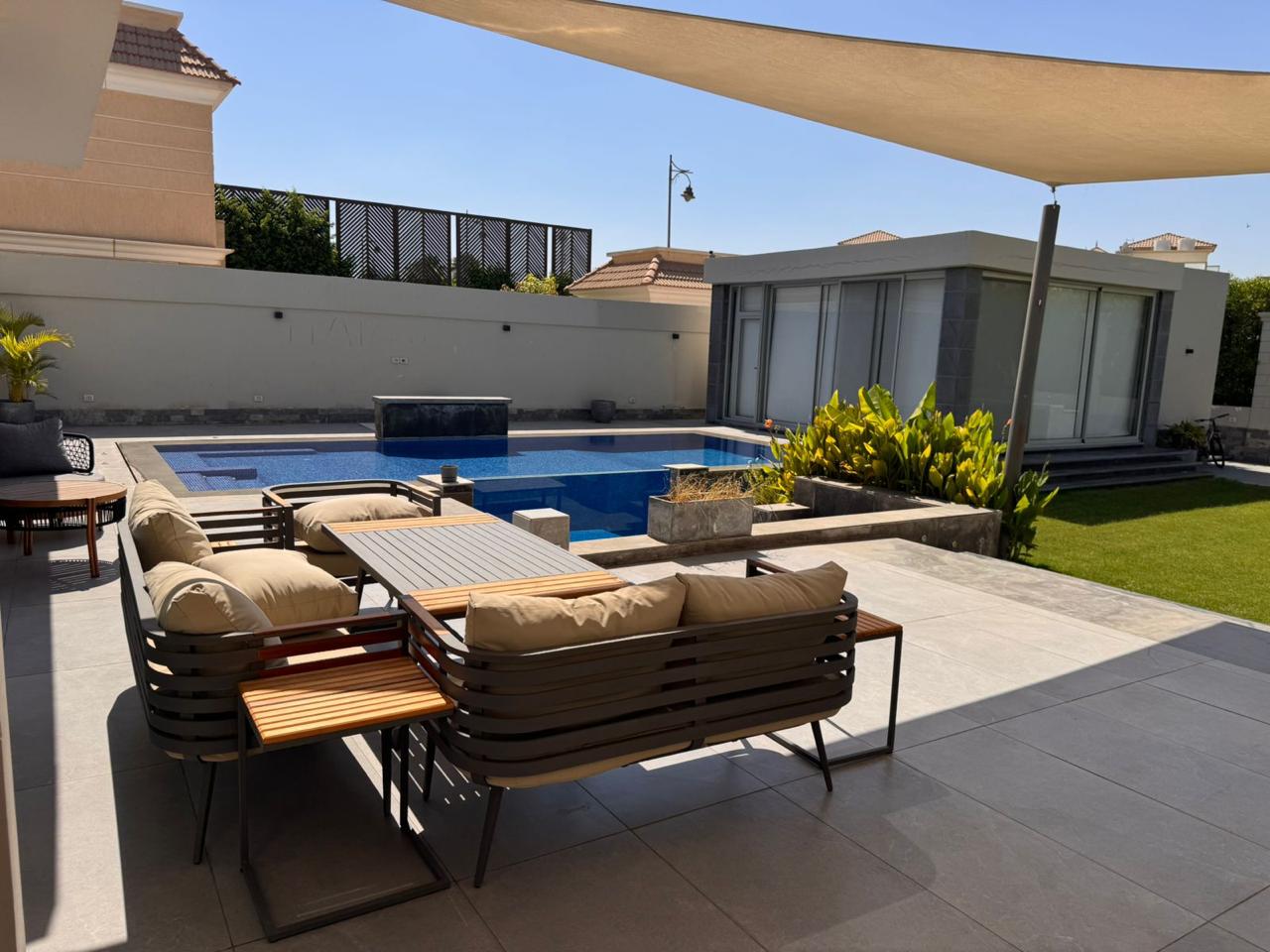 villa at Royal City