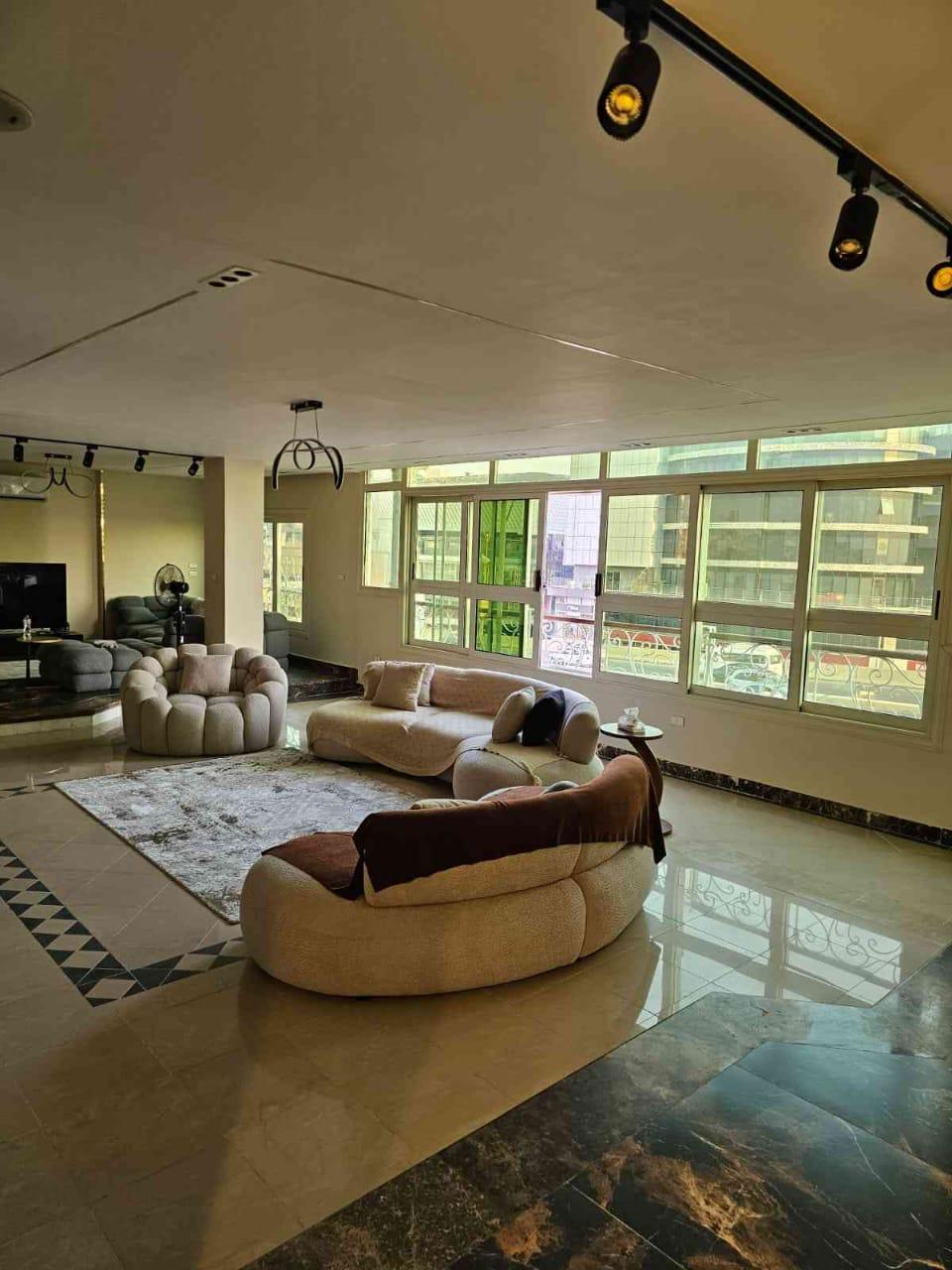 penthouse at West ElGolf