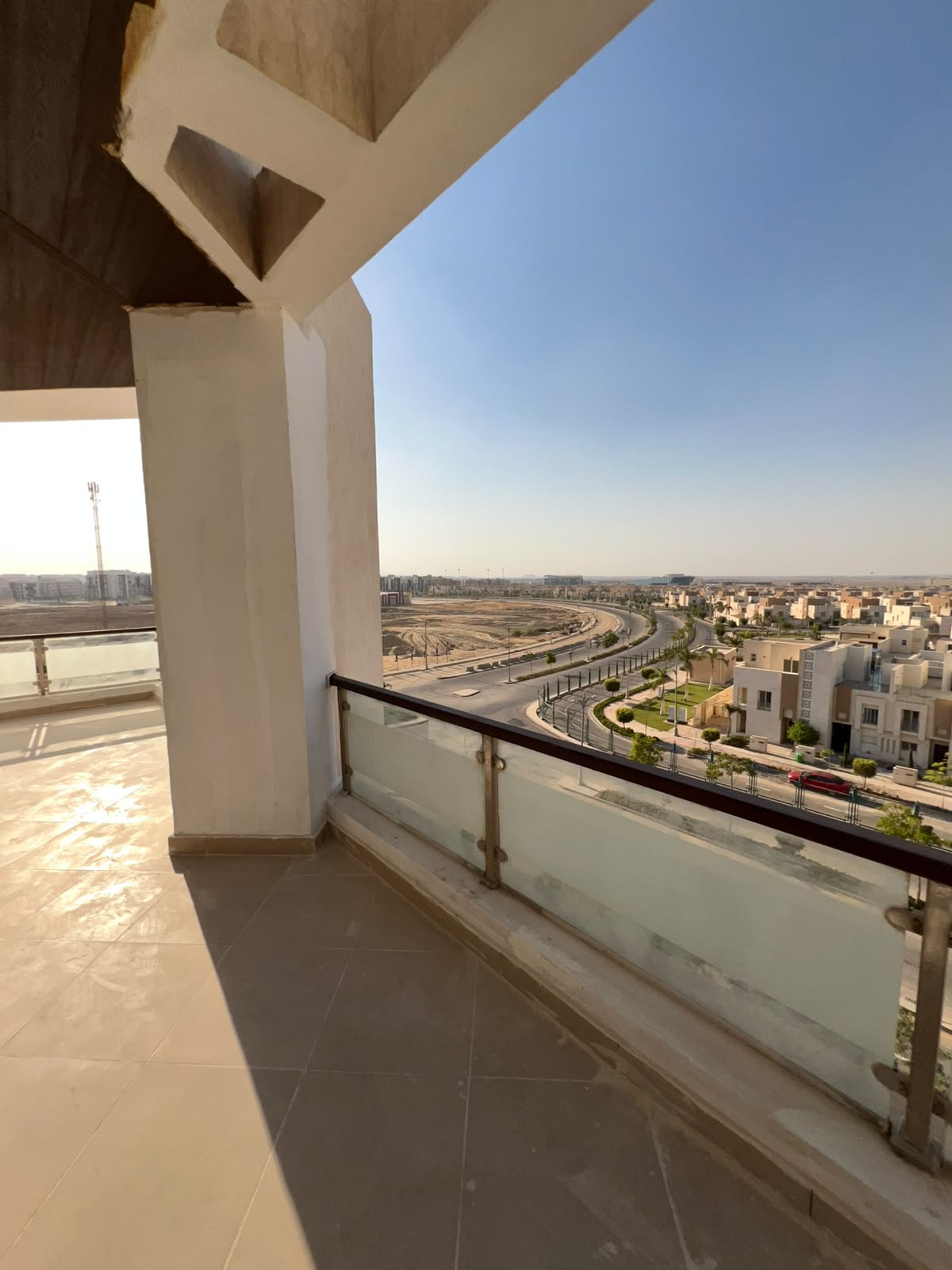 شقة في المقصد، صورة ٤ من ١١