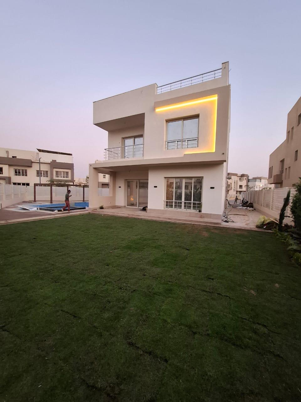 villa at Grand Heights