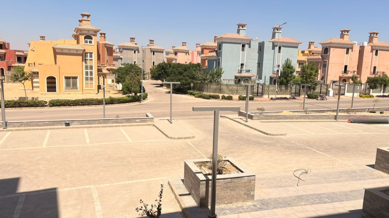 apartment at Nyoum October