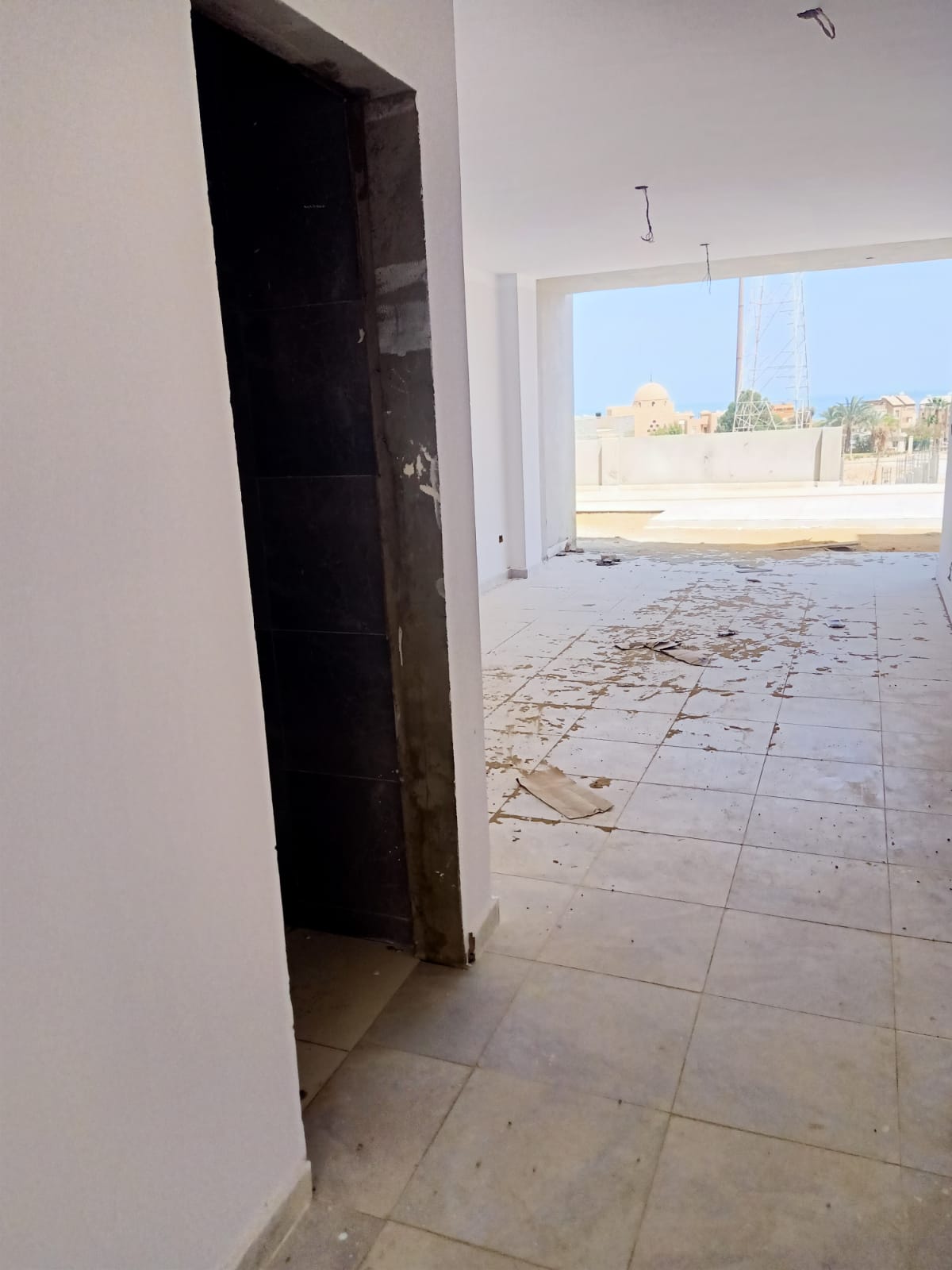 شاليه في عين هيلز، صورة ٩ من ١٣