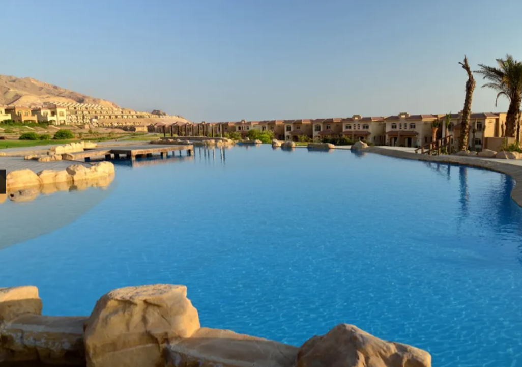 شاليه في تلال السخنة، صورة ٥ من ٥