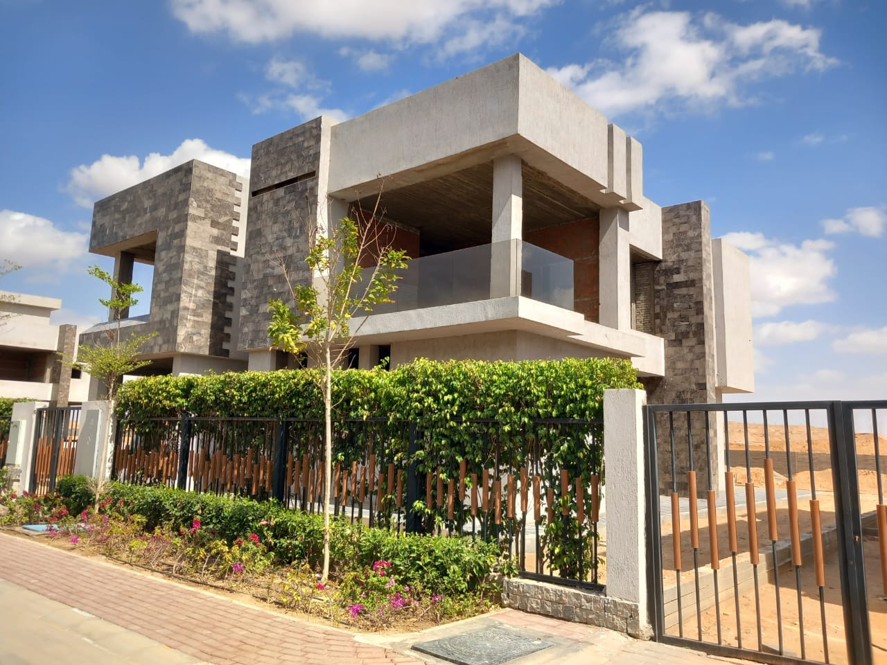 townhouse at Sun Capital