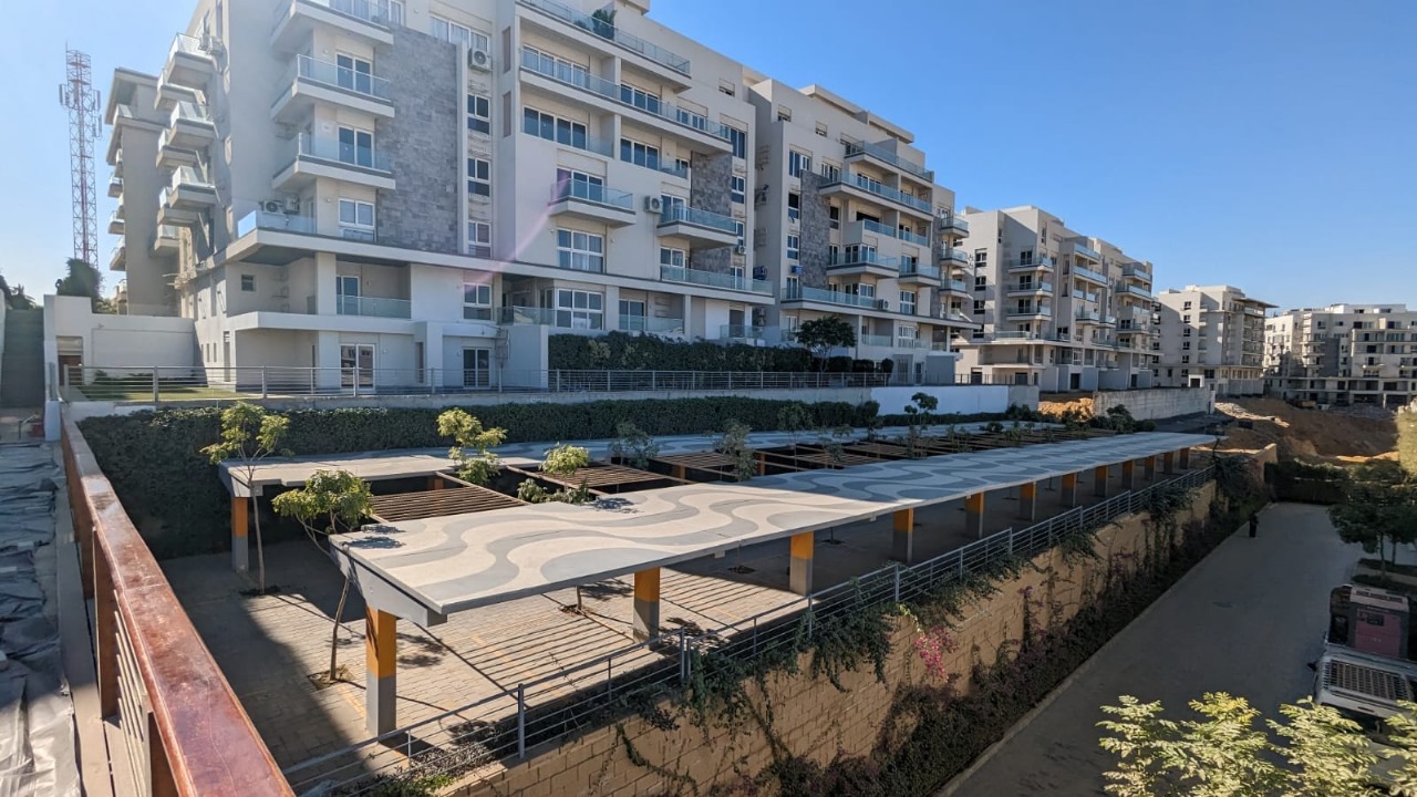 duplex at Mountain View ICity New Cairo