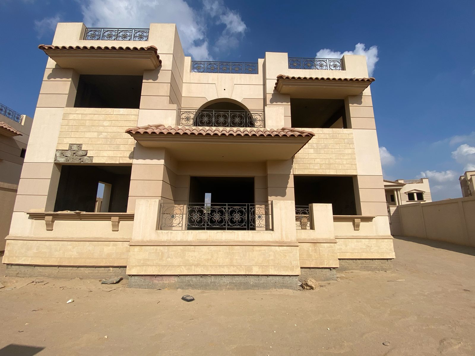 villa at Royal City