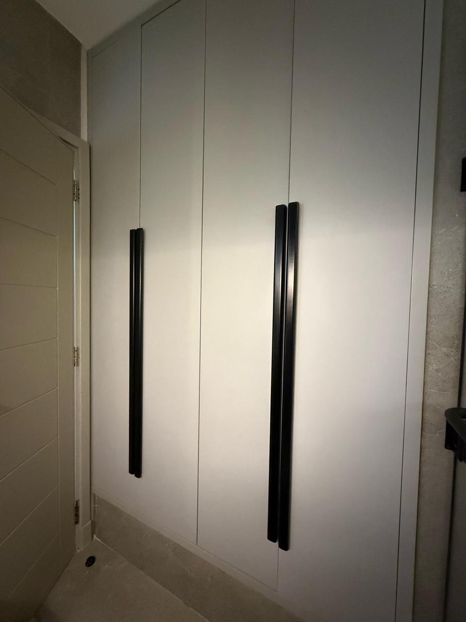 Apartment, Address East, photo 5 of 59