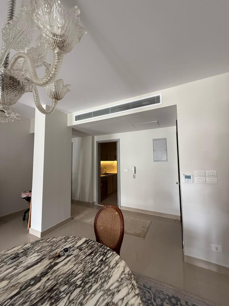 Apartment, Address East, photo 34 of 59