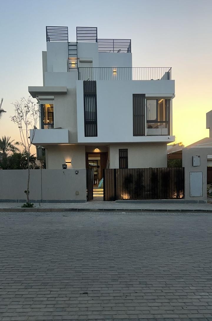 فيلا في سوديك إيست، صورة ٣ من ١١