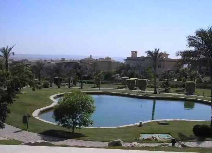  at Arabella