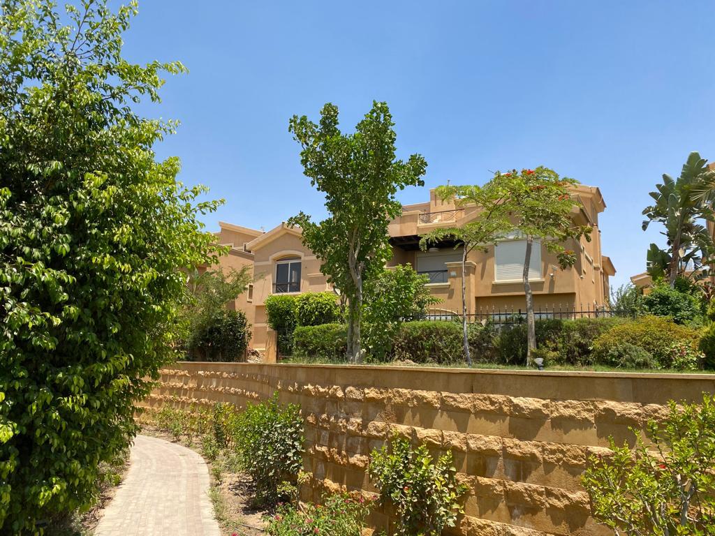 townhouse at Dyar Park