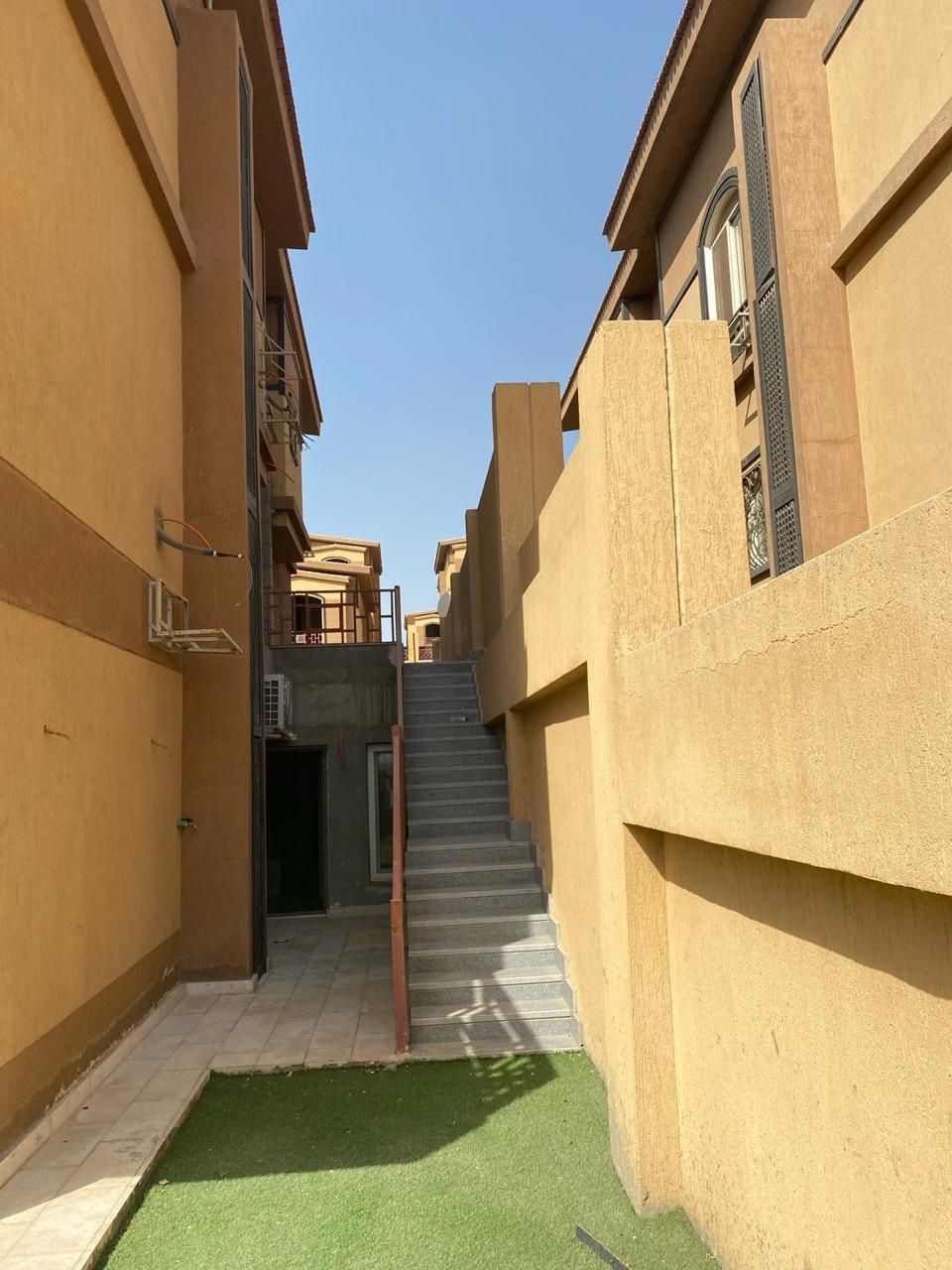  at Pyramids Walk