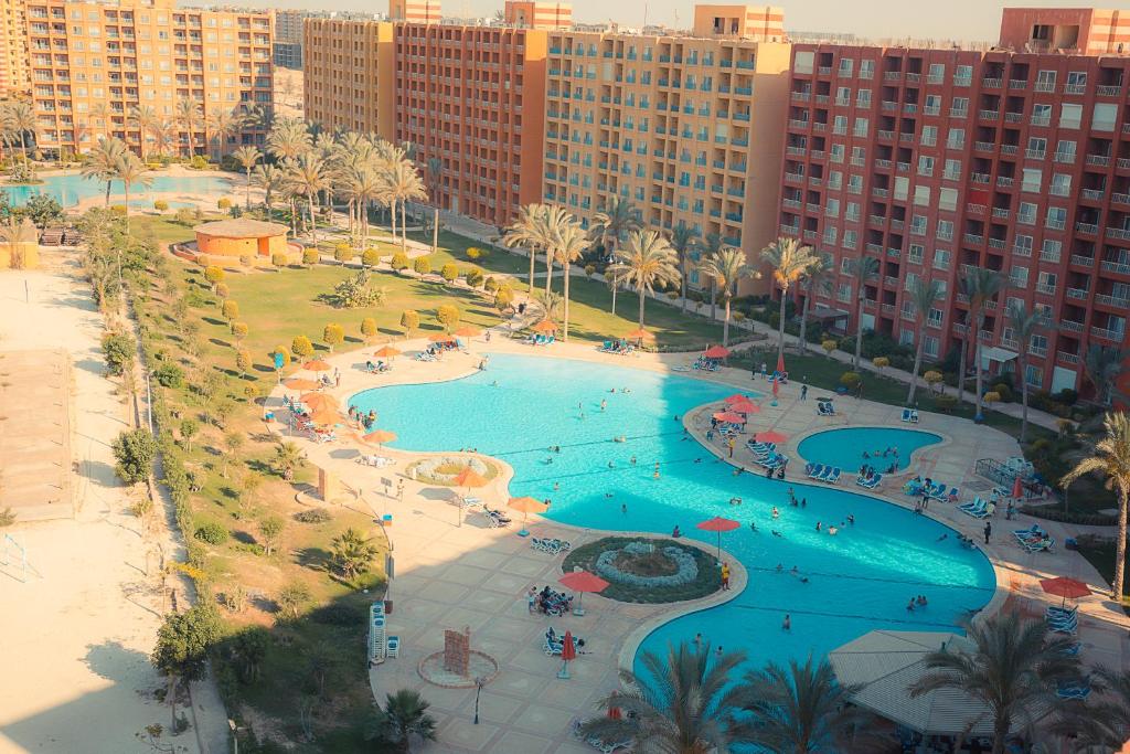 شاليه غرفتا نوم 60 م² للبيع في جولف بورتو مارينا، العلمين، الساحل الشمالي، مصر - مرجع 222025