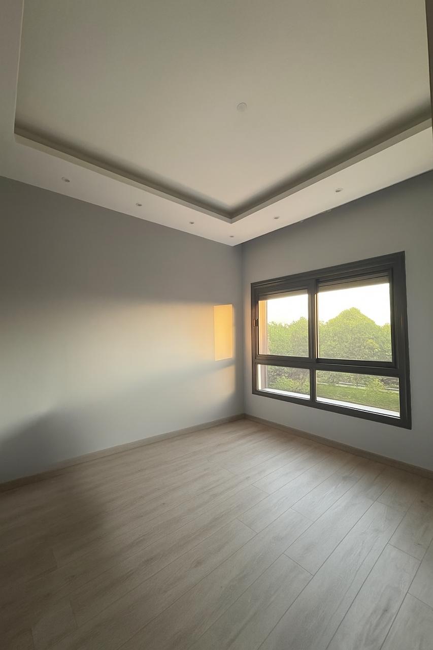 3-bedroom Apartment 165 m² available in Green 5, 6th of October City