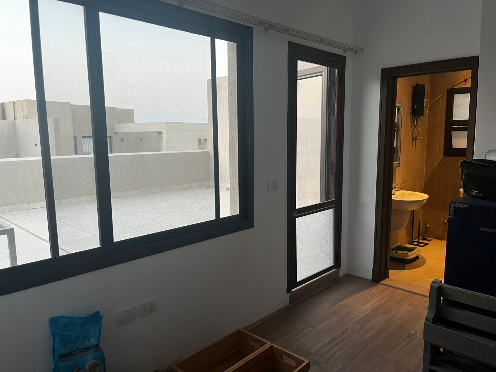 penthouse at Fifth Square Al Marasem