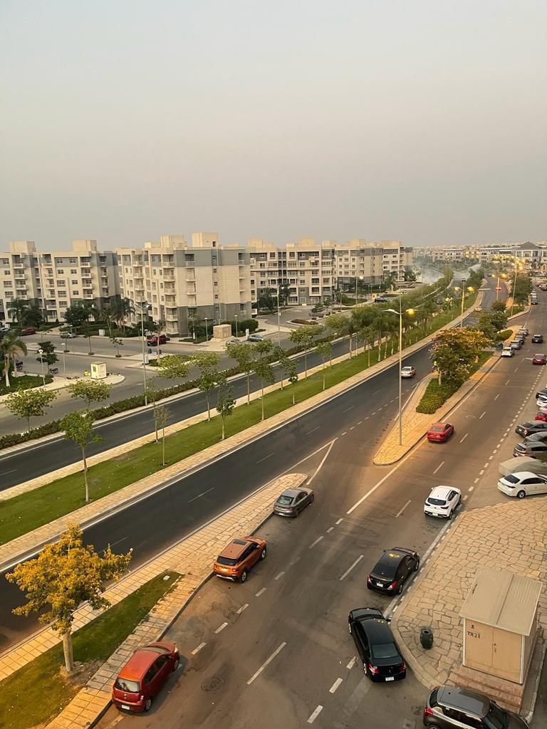 شقة في مدينتي، صورة ٤ من ٥