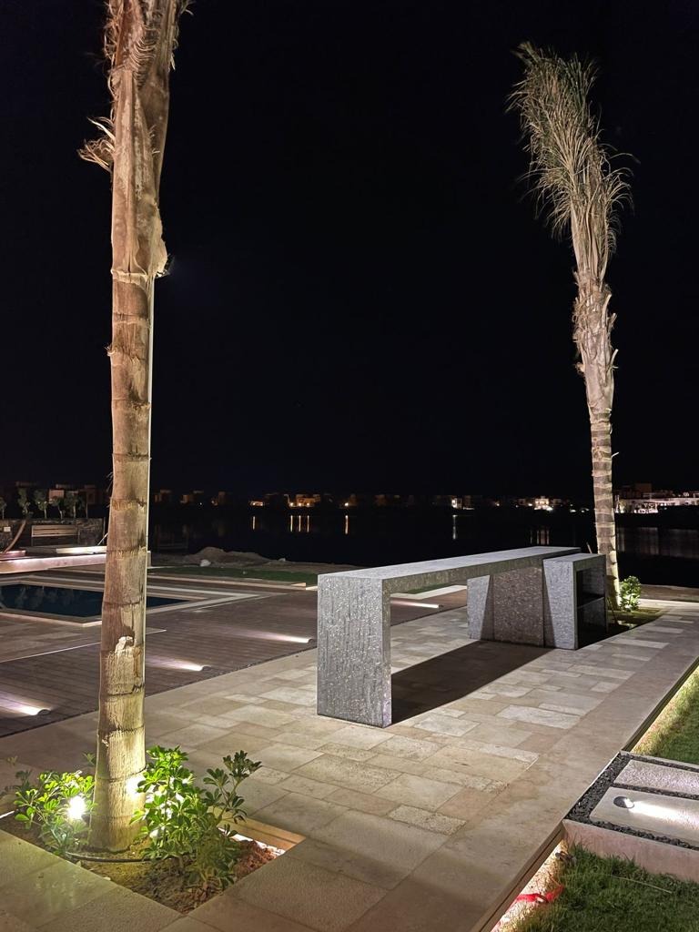 villa at Fanadir Bay