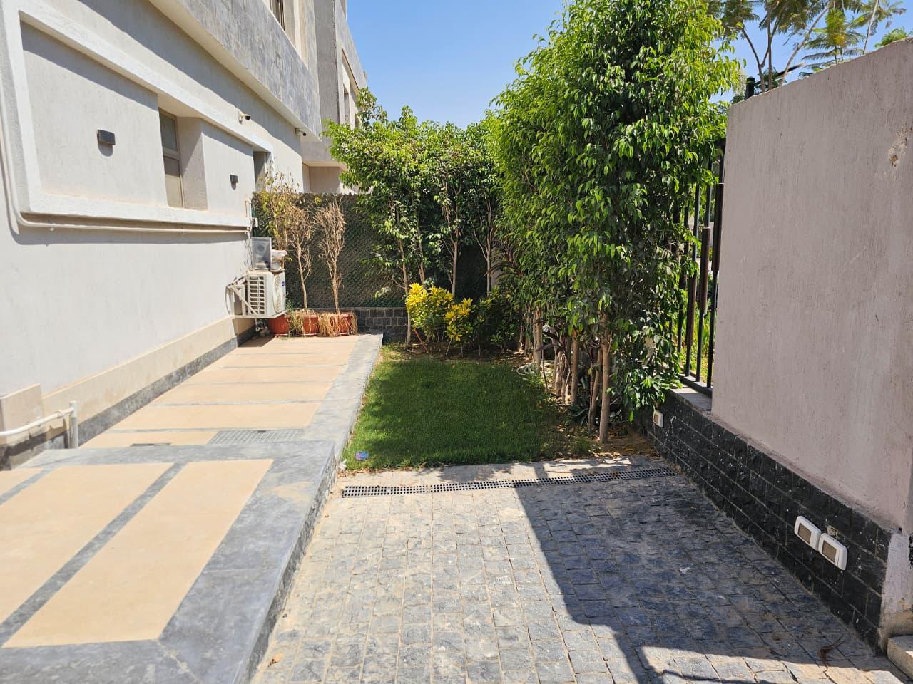 townhouse at Sun Capital