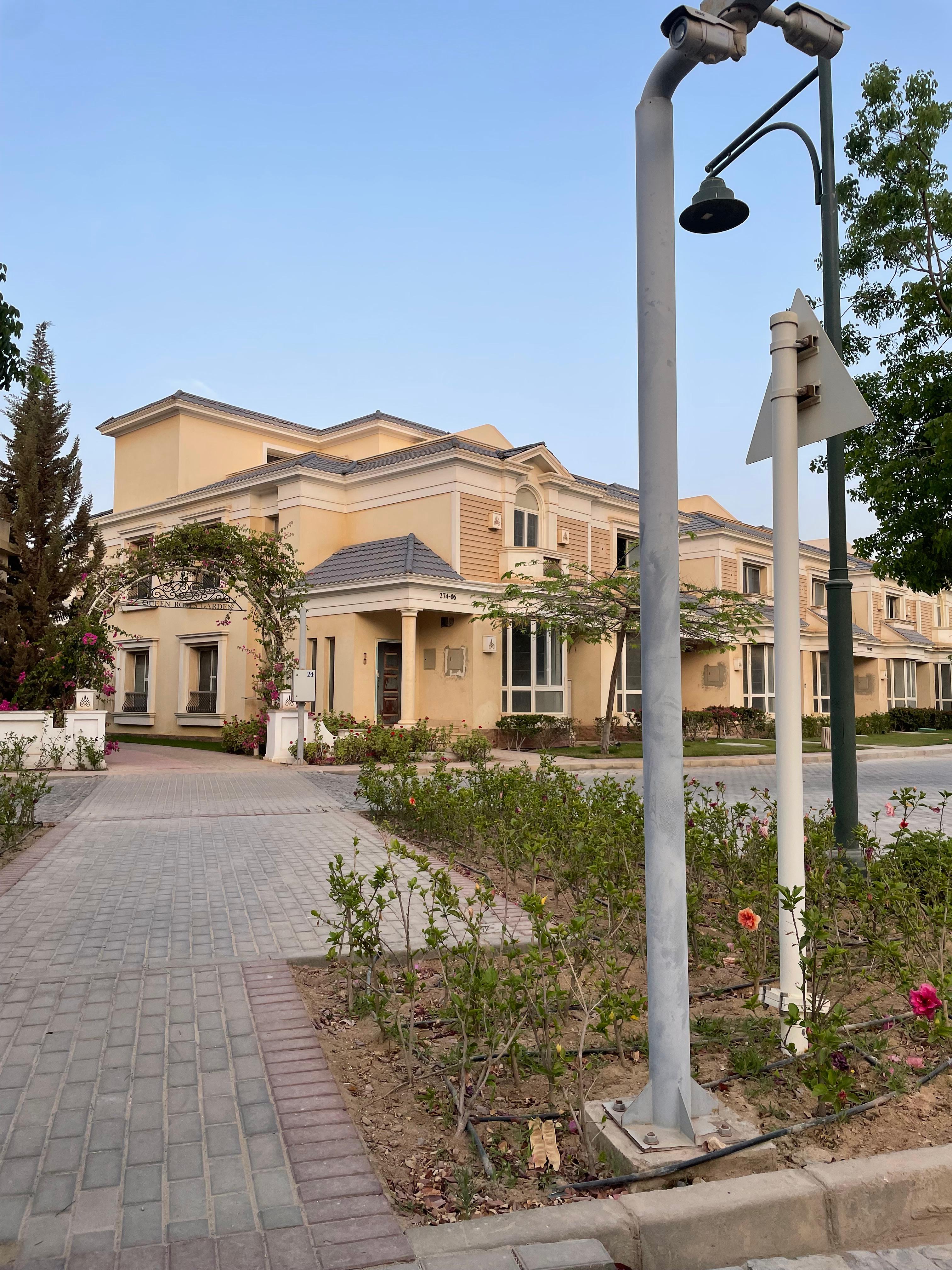 townhouse at Mountain View Hyde Park