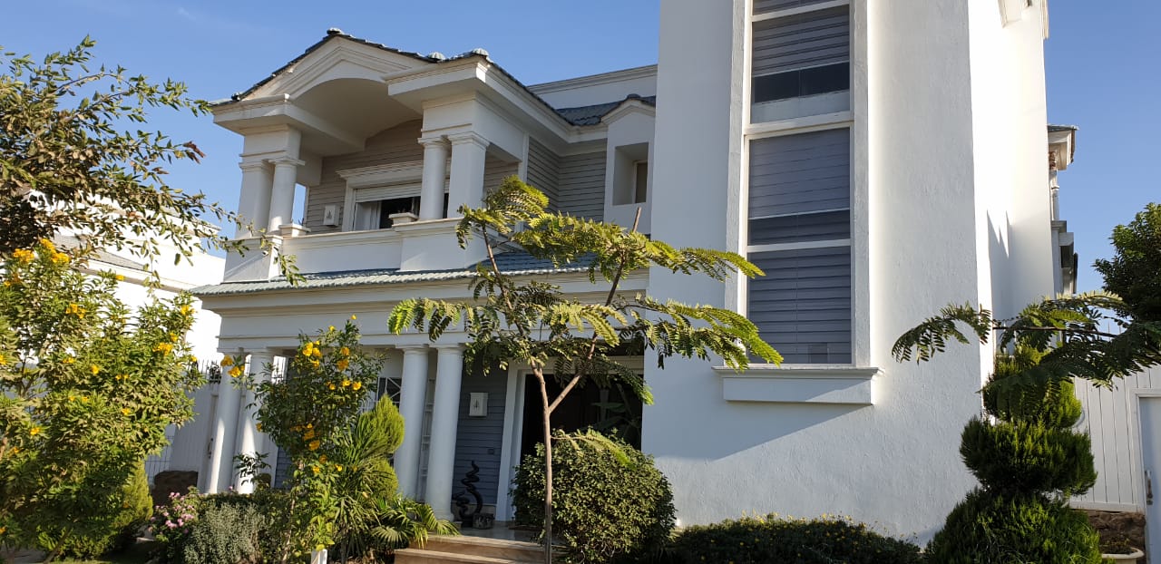 villa at Mountain View 2