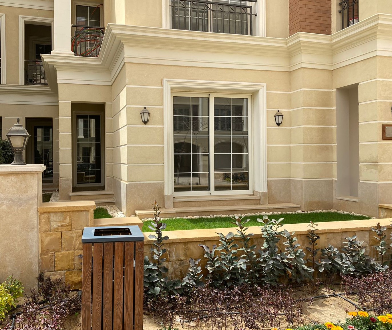 apartment at Regents Park