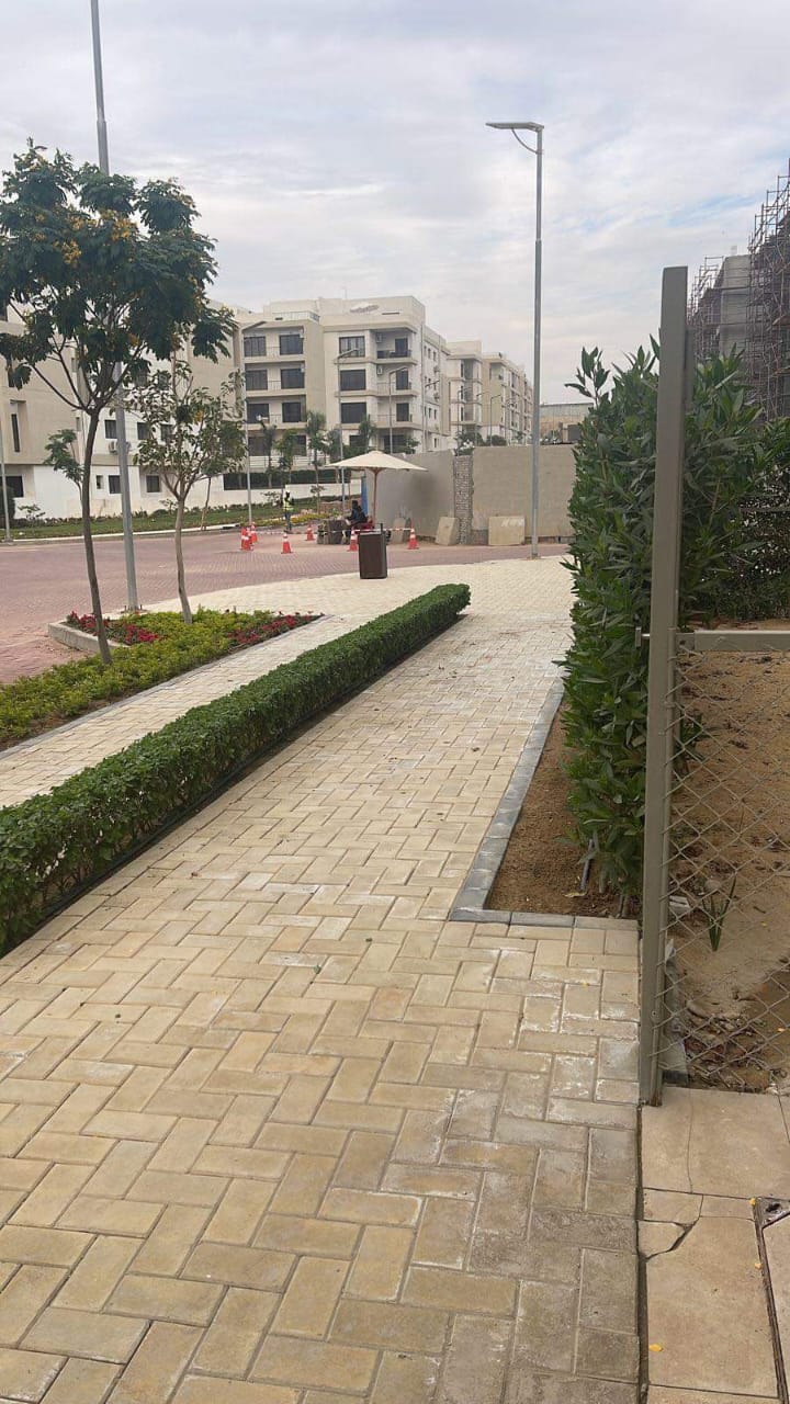 apartment at Fifth Square Al Marasem