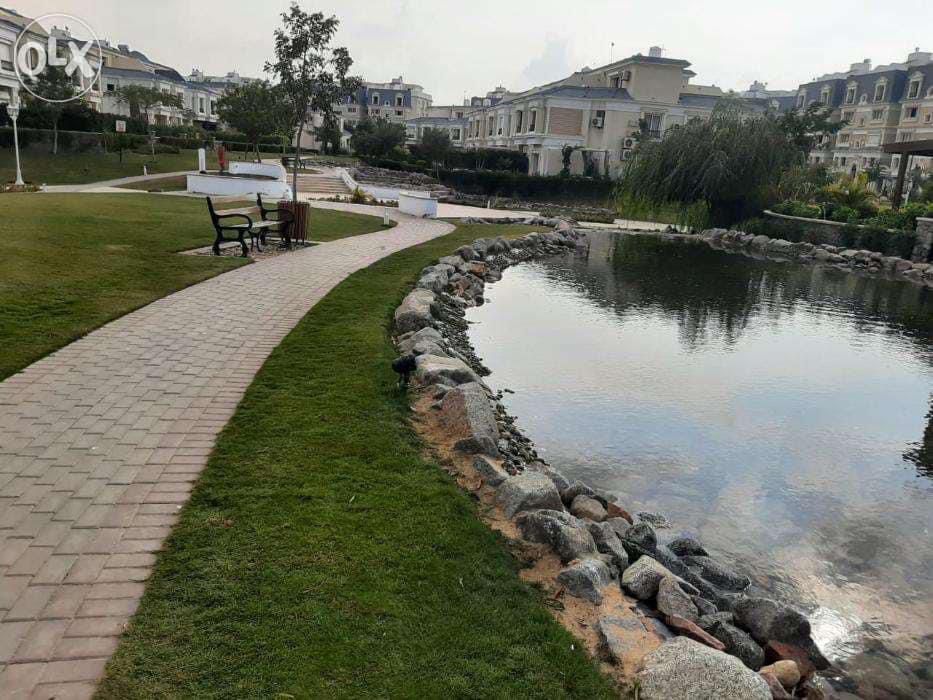 townhouse at Mountain View Hyde Park