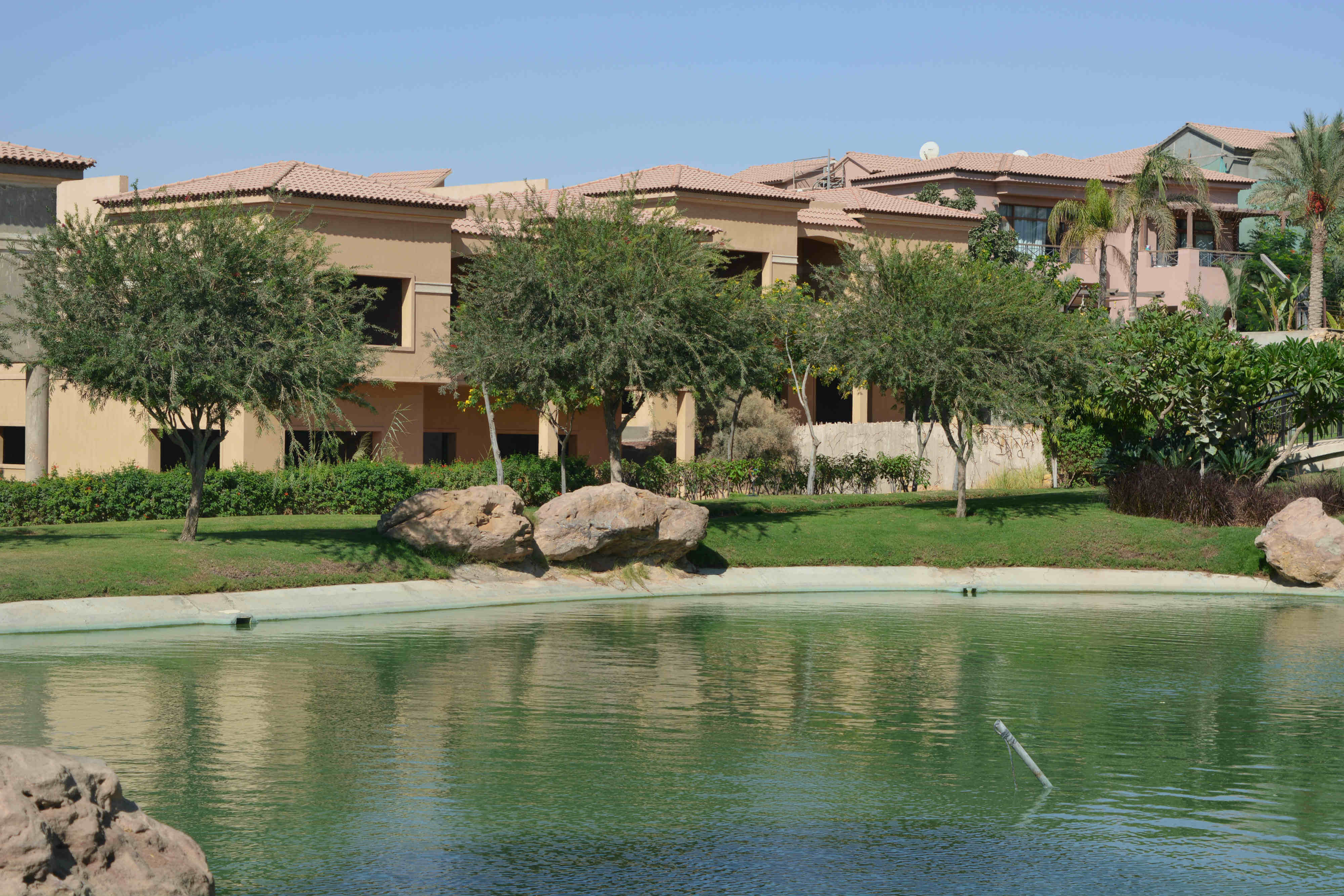 villa at Lake View