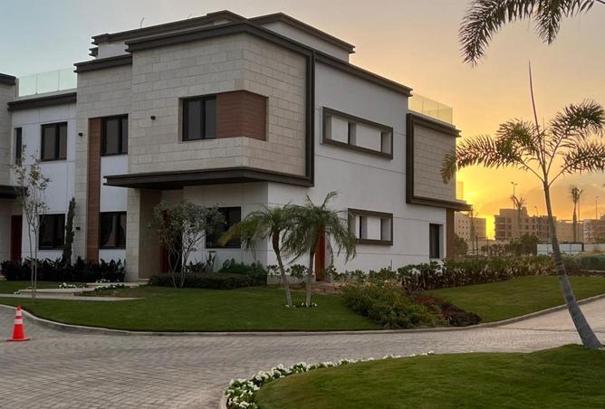 townhouse at Azzar New Cairo