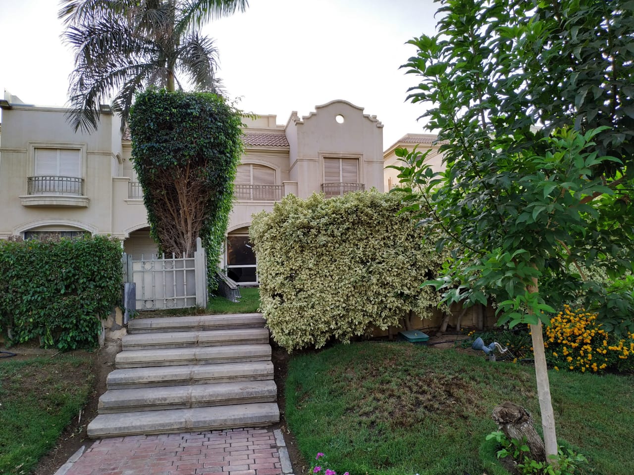 4-Bedroom Twinhouse 575 m² for sale in El Patio 2, New Cairo - Ref 128247