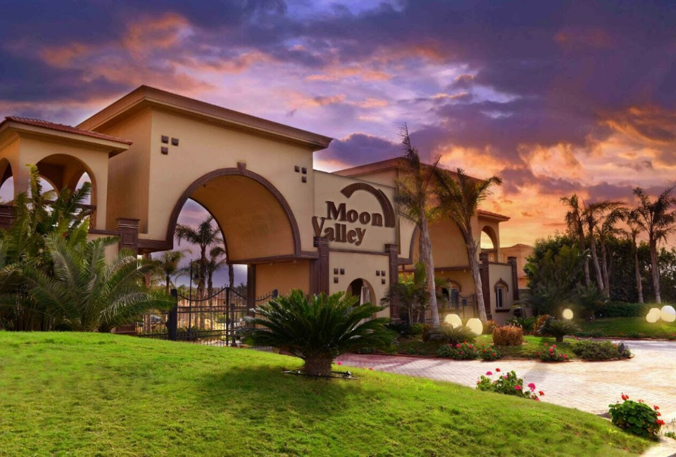 townhouse at Moon Valley I