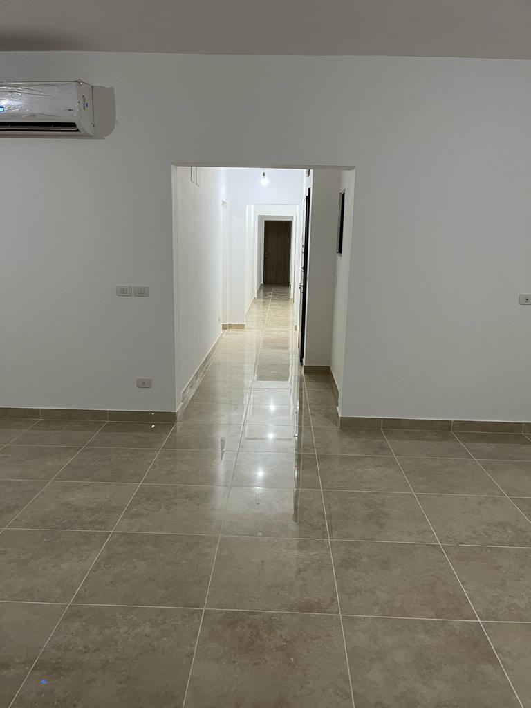 4 Bedrooms 270 sq.M Apartment for sale 17,500,000 EGP in Fifth Square Al Marasem,New Cairo,Egypt